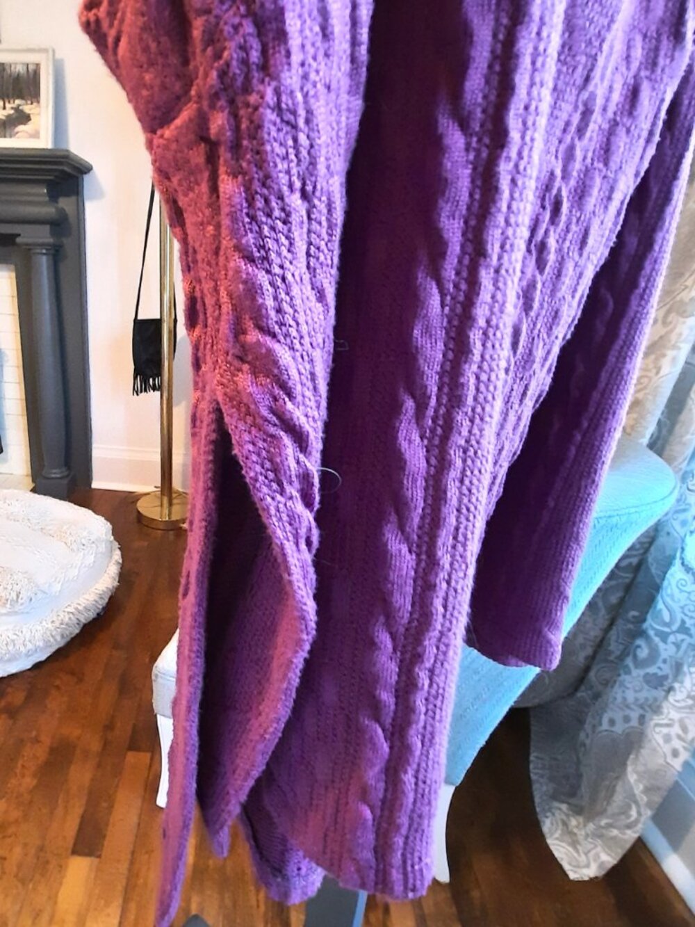 Purple deep v-neck midweight cable-knit vest, long side slits - Picture 6 of 6